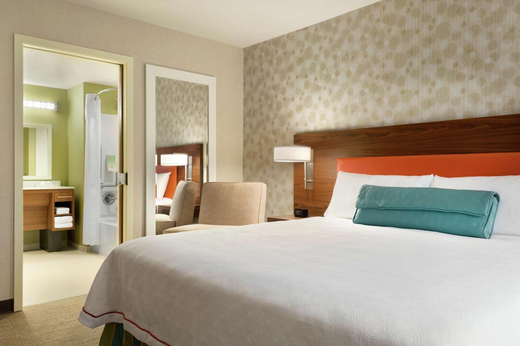Hotel Home2 By Hilton